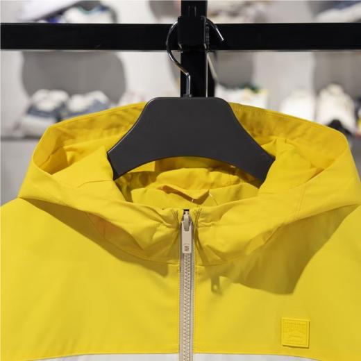 李宁女子2025春秋连帽健身风衣运动外套AFDV958-1 商品图3