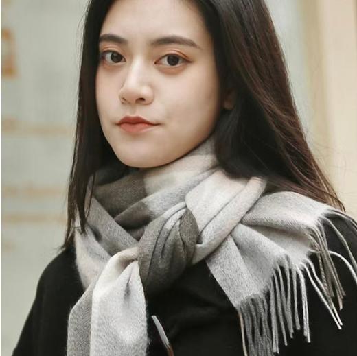 紫宝  羊毛围巾 商品图2