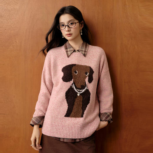【严选】诗凡黎萌宠夹花彩点纱针织衫2025冬新款珍珠项链小狗软糯套头毛衣7GA333171 商品图4