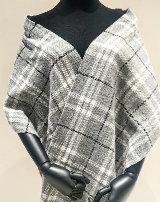 爱丽舍羊毛围巾 商品图2