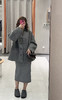 绵羊毛呢大衣外套 精选优质绵羊毛混纺面料 将温暖的质感平衡得恰到好处 直身版型宽松有度 极简V领的廓形感大衣 整体松弛而不失型格 商品缩略图4