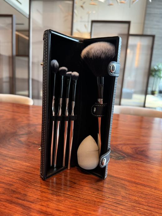 送人自留都可以！！全套正品授权，正规进口报关，正链路齐全。兰蔻LANCOME化妆刷七件套美妆工具 商品图2