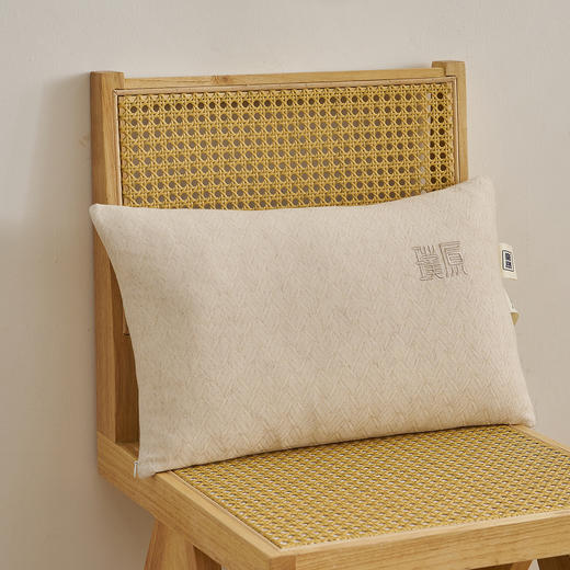 【日式简约棉麻抱枕】棉麻抱枕办公室午休枕沙发椅子坐垫多功能腰靠纯色 商品图1