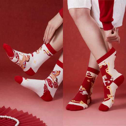 【故宫袜子】马踏芳菲袜子女中筒袜秋冬红袜子新年马年本命年礼盒 商品图2