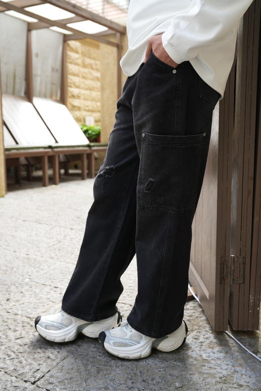 532431884街头破洞牛仔裤 商品图1