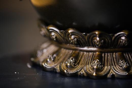 陈巧生制 b744带座狮首衔环耳缸式炉铜炉 香炉摆件 商品图6