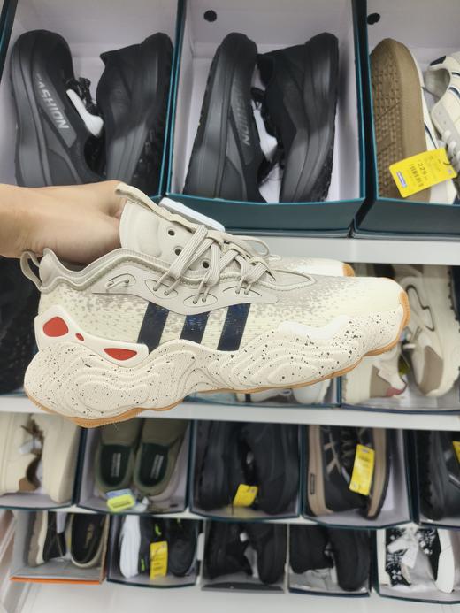 阿迪达斯 鞋 349.9元 (线上线下同时在售，不一定有货，无原装鞋盒，介意勿拍) SZ-553773 商品图0