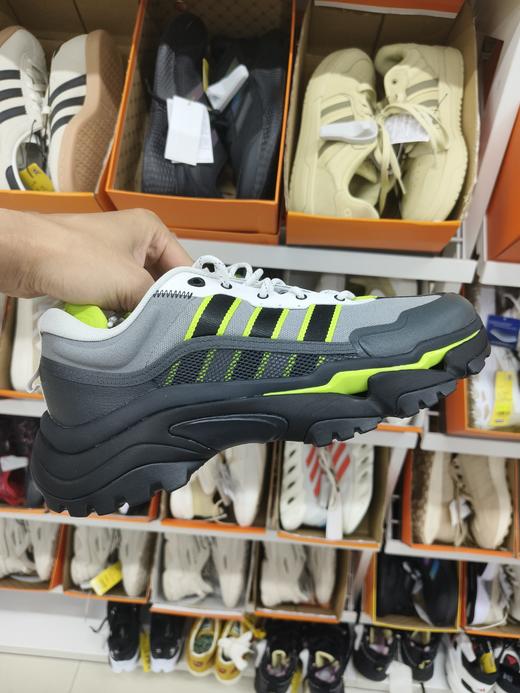 阿迪达斯 鞋 349.9元 (线上线下同时在售，不一定有货，无原装鞋盒，介意勿拍) SZ-609204 商品图0