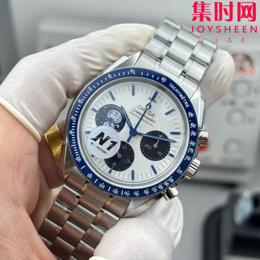 欧米茄 N1超霸系列310.32.42.50.02.001 N1超霸史努比 史努比奖 50周年纪念款 史努比三代 三珠带 男士腕表 背面飞船会动！ 商品图1