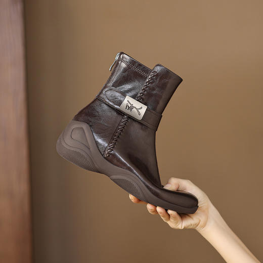 【预售5天】超轻超软时尚圆头，内增高短筒短靴子休闲时装靴ZYY&A1532 商品图1