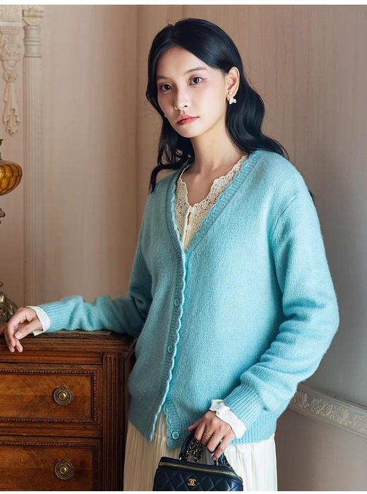 【门店同款】ENJOY冬季“暖冬软糖”韩系蕾丝提花上衣 167145893 商品图2