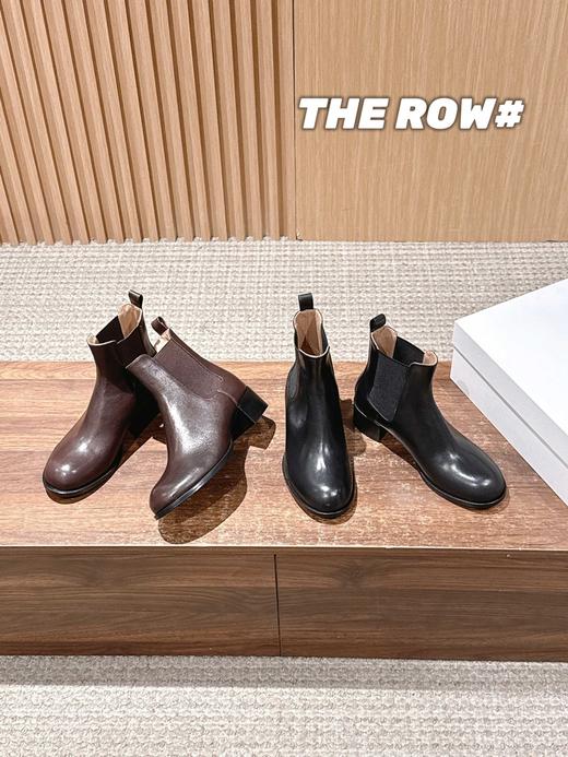 The Row 新季经典切尔西粗跟短靴（DBG） 商品图2