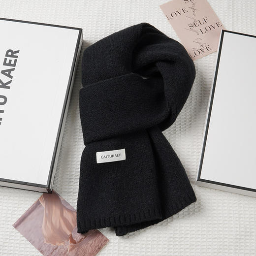 轻奢礼盒装 秋冬保暖围巾 冬季纯色针织时尚百搭款新款毛线围脖 商品图6
