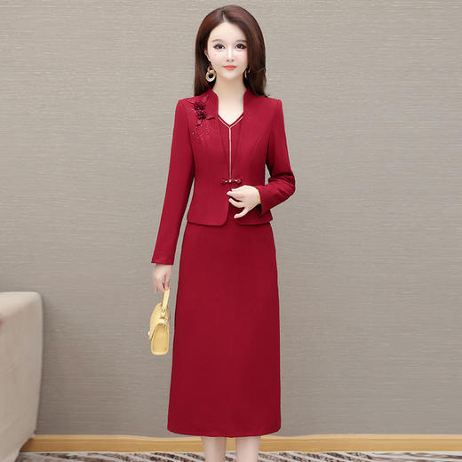 大码红色两件套连衣裙，秋季洋气时尚修身喜婆婆过膝长裙QYM-AH-5225JLNB011 商品图2