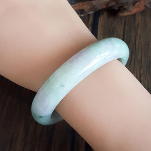 【天然正品】A货翡翠天然正桩细腻细豆种春彩飘蓝花58.5号翡翠手镯女士280325AH21特价1380元 商品图7