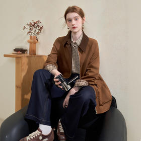 西遇格纹拼接翻领麂皮外套女秋季美拉德单排扣直筒中长款上衣V3355191