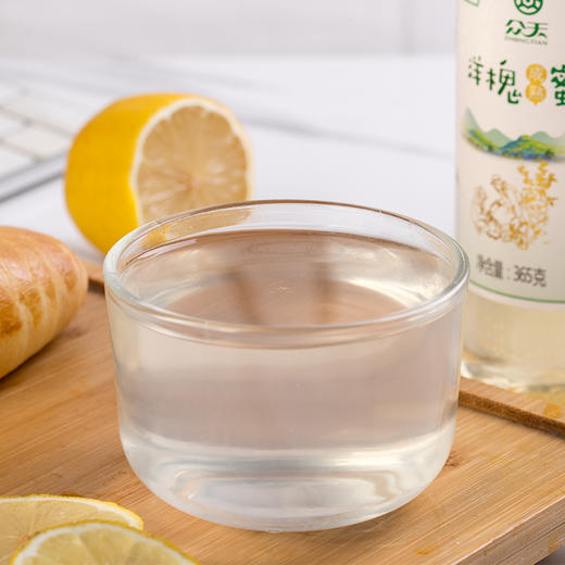 众天秦岭深山天然成熟洋槐蜂蜜1.1公斤 家庭实惠装  清爽槐香，入口不腻。 商品图3