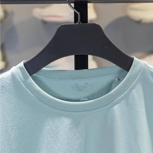 李宁女子2025秋季速干防晒运动上衣健身卫衣ATLV282-2 商品图3