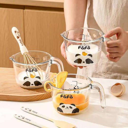 4楼Eubelle欧蓓 川岛屋熊猫玻璃量杯500ml 带刻度厨房用食品级 耐高温烘焙专用 活动价：26元 商品图2