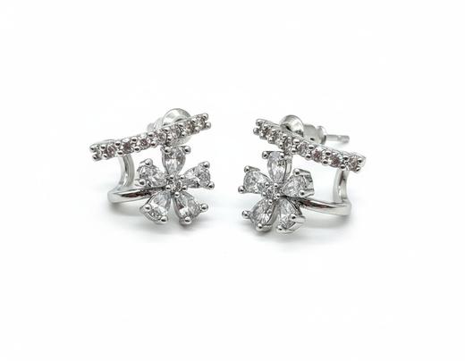 kat* Flower星空花朵耳钉 商品图1