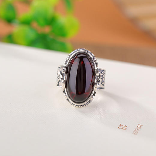 【福来福往】S925纯银血珀蛋面椭圆蝙蝠戒指【CW-JZ06970】 商品图1