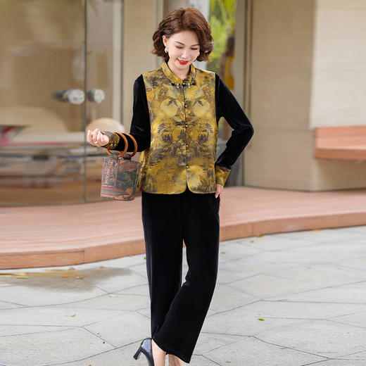 FW 2575妈妈秋装金丝绒套装大气马甲外套新中式国风三件套 商品图2