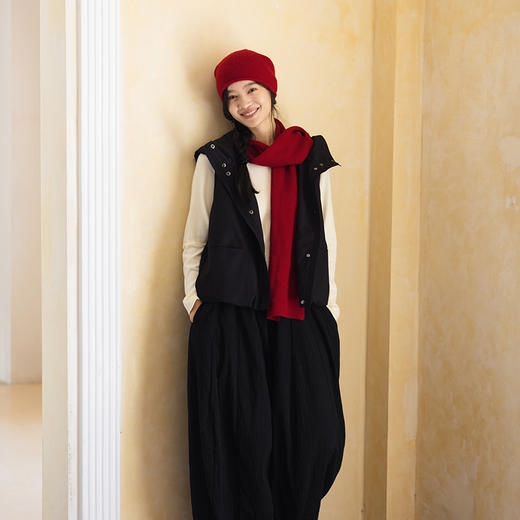 绽放699朵/细腻斜纹连帽可调节抽绳文艺百搭羽绒马甲秋冬保暖外搭 商品图2