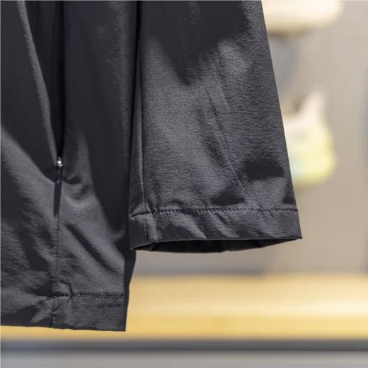 李宁男子2025春秋防泼水休闲连帽运动夹克外套AFDVB59-1 商品图3