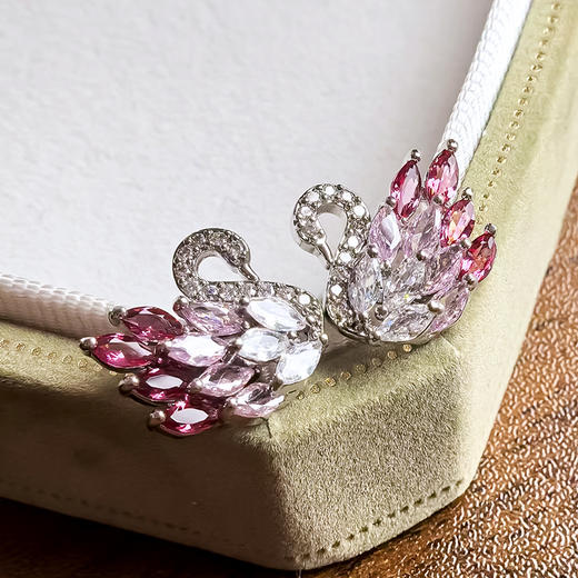 BAOFANDI宝梵迪 法式轻奢天鹅系列耳钉 商品图10