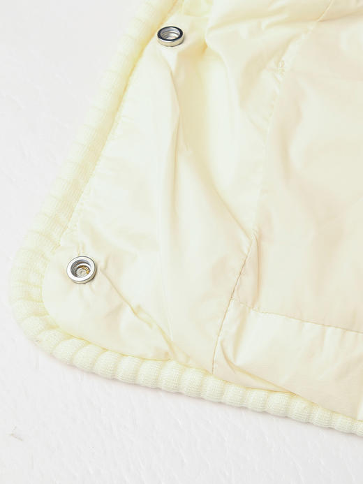 黑色圆领菱形格多口袋短款羽绒服 秋冬小香风辑线装饰轻薄保暖外套 商品图4