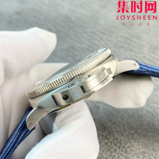 VS沛纳海PAM00985 潜行系列PAM985 男士腕表
表径47mm，搭载VS定制Cal.P.9010一体 商品图4