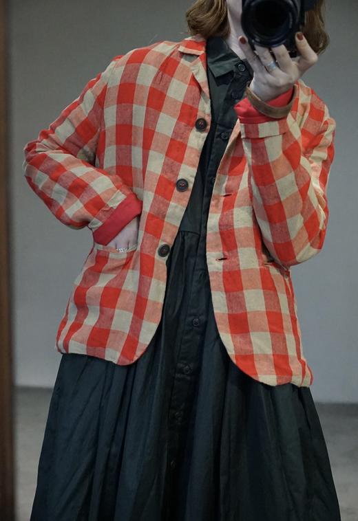 (5折) AEQUAMENTE 圆弧下摆格纹夹克短外套 商品图11