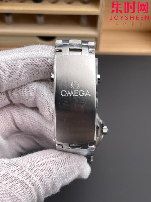 欧米茄VS海马300米系列V4版 8800一体机 VS海马v4版 原装开模 熊猫海马 男士腕表 商品图7