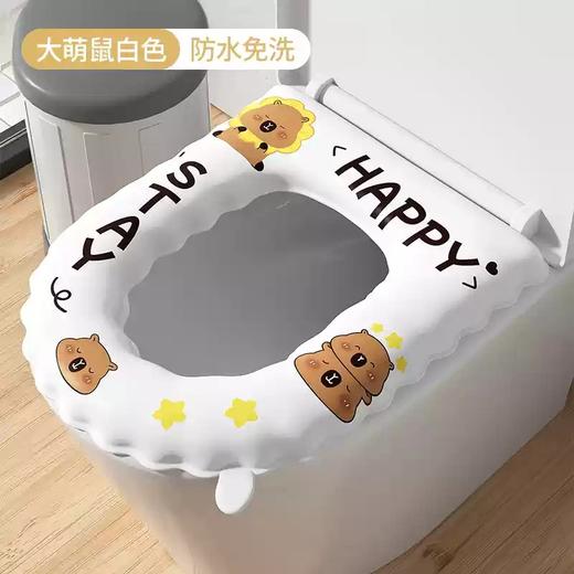 【四季通用❗️加厚防水马桶垫】无惧挑剔享坐“云端，高弹减压贴合臀部，便捷提手开盖不脏手，清水一冲一擦，洁净如新，四季通用新款坐便套垫子冬季加厚绑带款厕所QQ 商品图6