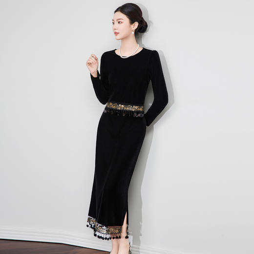 「高货wl」全新升级【铂金会员330/天猫439/差价109】(99400)洛诗琳2025秋冬法式气质丝绒上衣高腰直筒半身裙两件套 商品图0