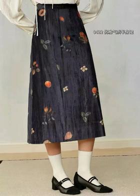 74B20422#灯芯绒花半裙