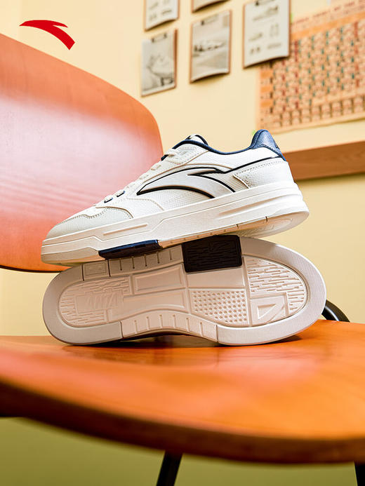 安踏街顽LT3男板鞋潮流舒适百搭时尚撞色板鞋经典休闲鞋112538051 白/数字雾灰/草白灰/碧城蓝-5 商品图3