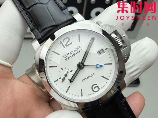 VS沛纳海PAM01367 庐米诺系列PAM1367 小手腕款 男女都可驾驭
机芯：VS定制P.900型一体GMT 商品图4