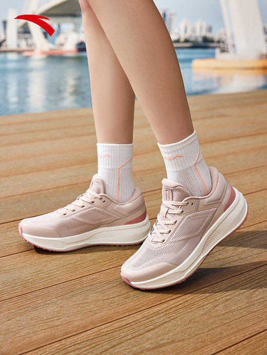 安踏神行丨女子轻便减震运动鞋2025秋季新款健身训练鞋122537718 商品图0