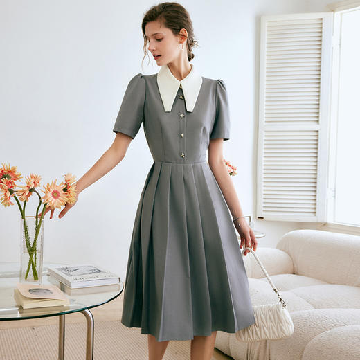 OLrain欧芮儿法式黑色娃娃领连衣裙女夏季2025新款收腰泡泡袖裙子 商品图2