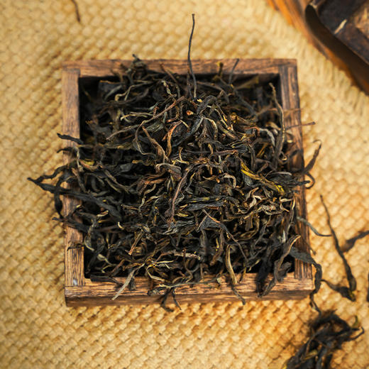 【班章散茶】2020年头春头采高品质高性价比巨献，霸气回甘撼动体身，250克/箱 商品图2