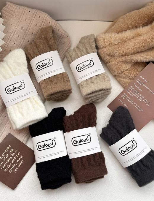 【正品Galouu云朵绒加厚麻花袜】超暖救命云朵绒的袜子也太好穿了吧，软乎乎的手感 商品图6
