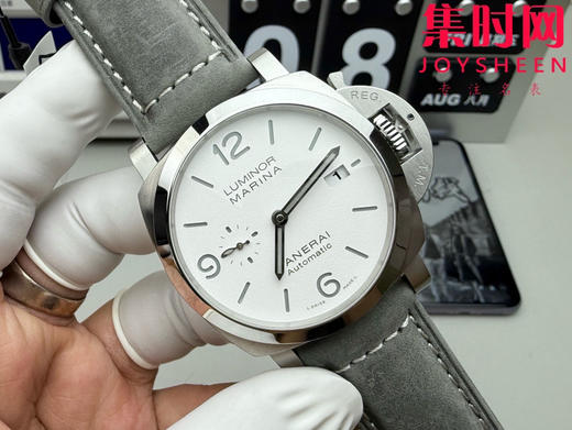 VS沛纳海PAM01314 庐米诺系列PAM1314 三文治表盘 白马王子 男士腕表
机芯：VS定制P.9010型 商品图1