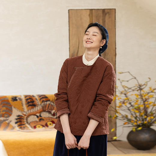 牧衣游原创 虎与花绗缝机绣60支棉衣女保暖百搭文艺复古棉服 锦安 商品图0