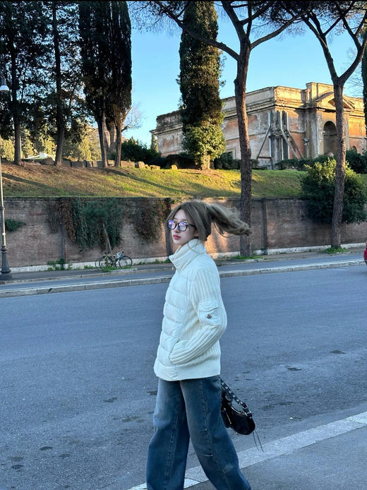 蒙口 25立领修身女拼接羽绒 （SS） 商品图2