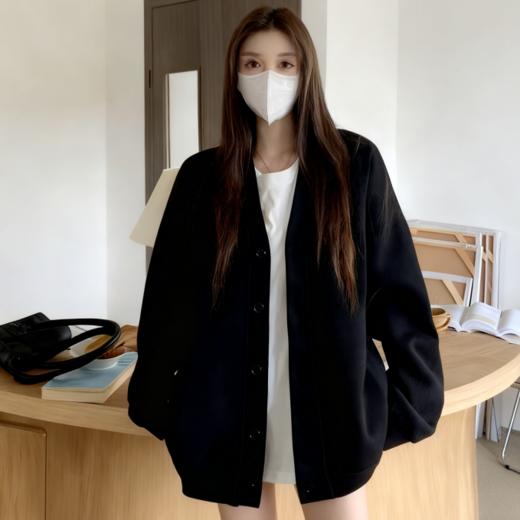 【2025秋冬新款】百搭纽扣针织衫外套 亲肤保暖 细腻柔软 休闲百搭 慵懒风  商品图3