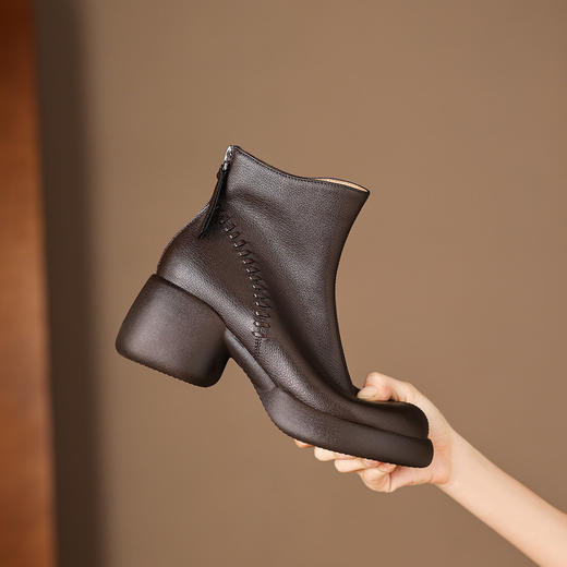 【预售5天】复古厚底防水台轻便高跟小短靴，加绒真皮不累脚粗跟马丁靴ASN&3131 商品图2
