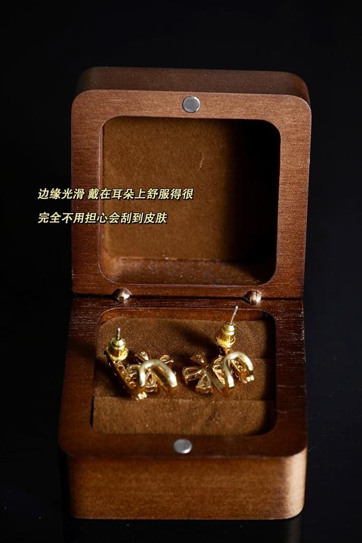 kat* Flower星空花朵耳钉 商品图3