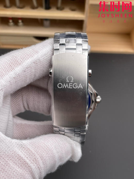 欧米茄VS海马300米系列V4版 8800一体机 VS海马v4版 原装开模 绿海马 男士腕表 商品图7