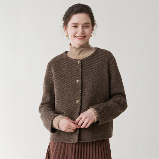 「自」全新升级【铂金会员487/天猫659/差价172】(05628)洛诗琳高级感短款双面呢外套2025秋冬圆领气质羊毛外套女 商品图1